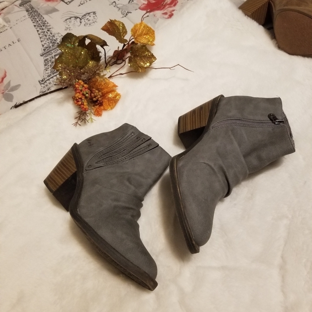 Blowfish boots for women size 9